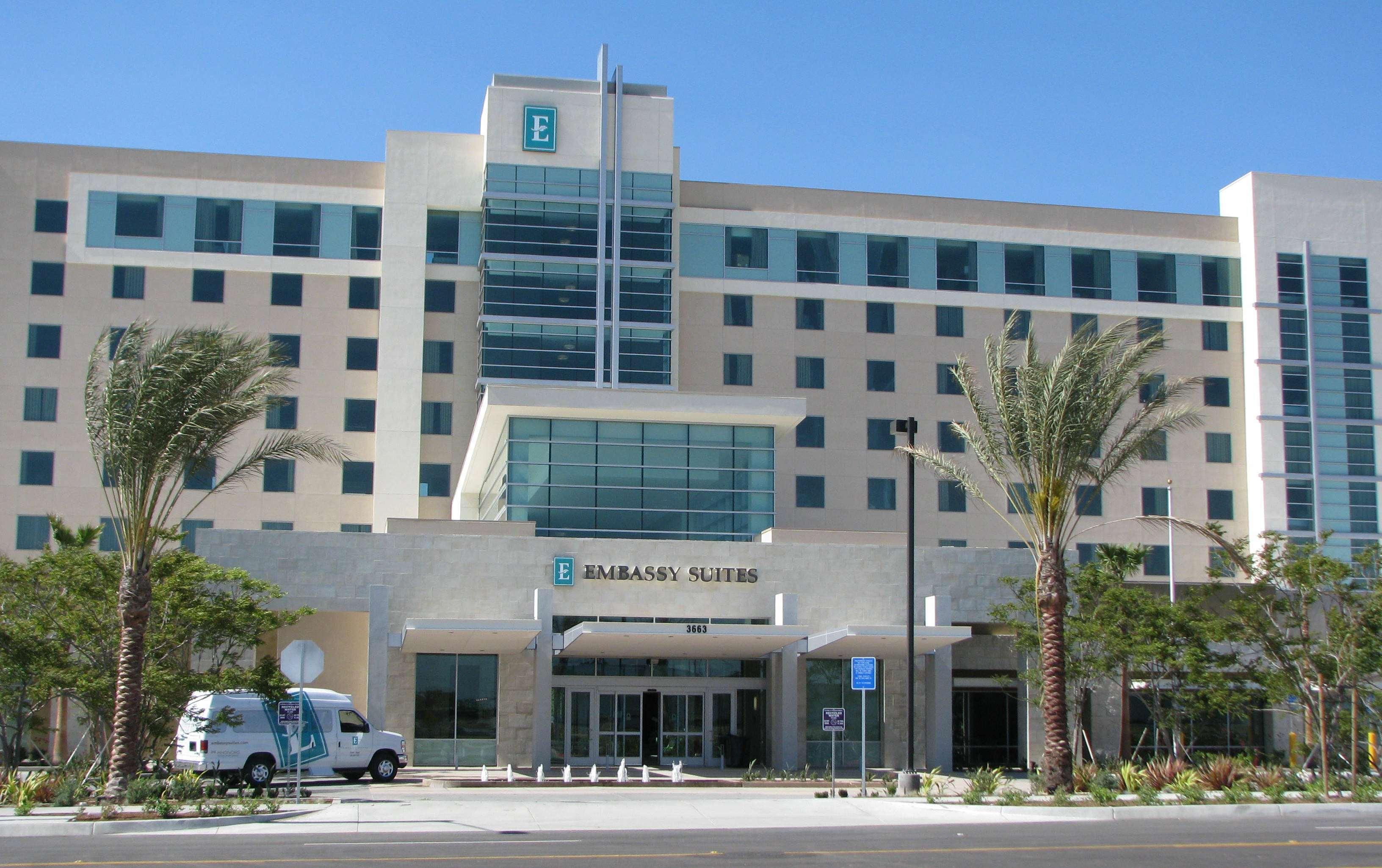 Embassy Suites Ontario - Airport Luaran gambar