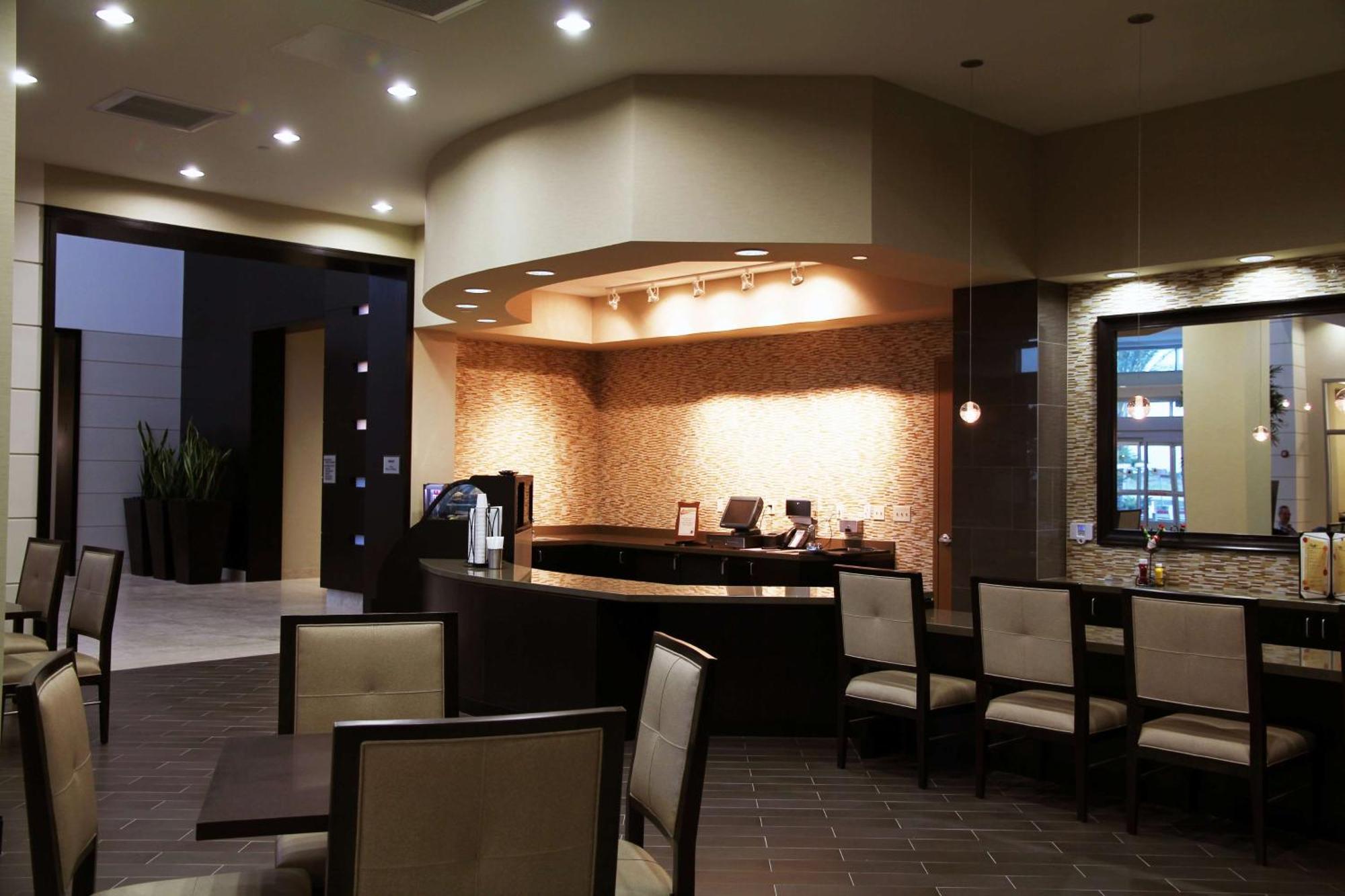 Embassy Suites Ontario - Airport Restoran gambar