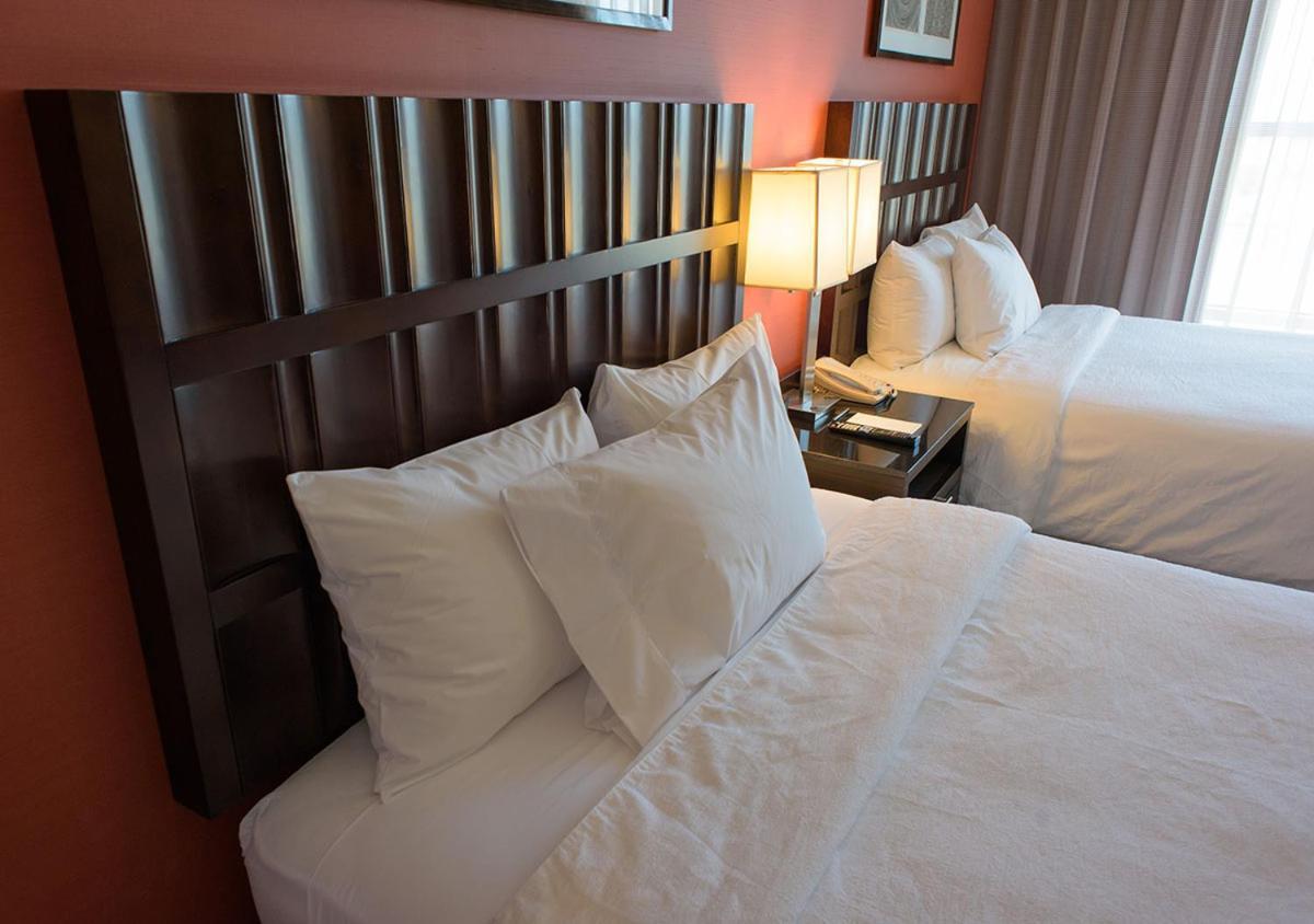 Embassy Suites Ontario - Airport Luaran gambar