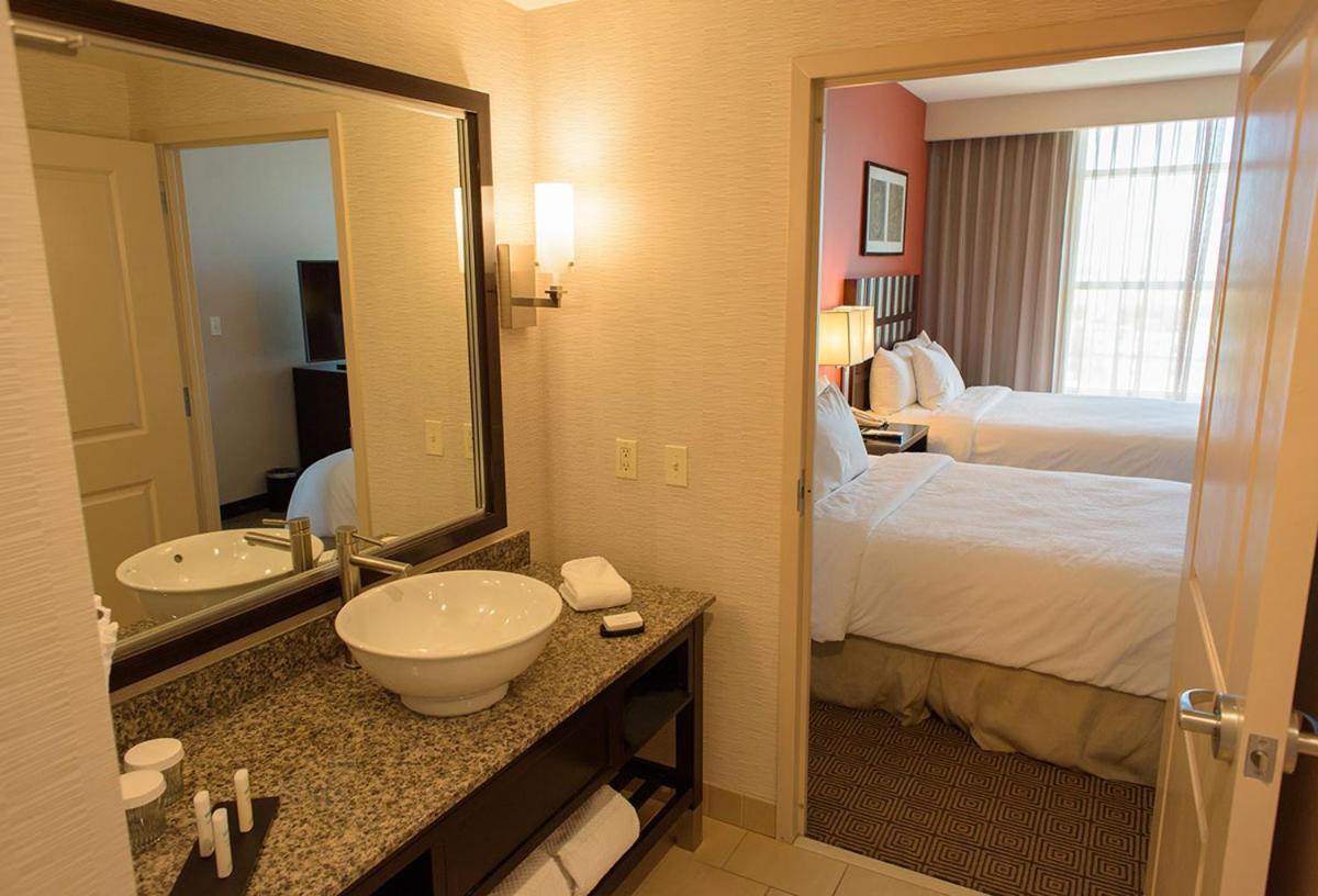 Embassy Suites Ontario - Airport Luaran gambar